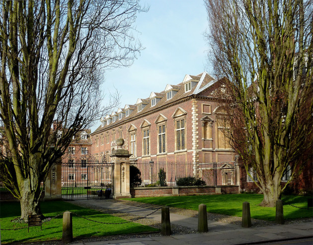 St Catharine's College Chapel © Copyright Roger D Kidd and licensed for reuse under this Creative Commons Licence