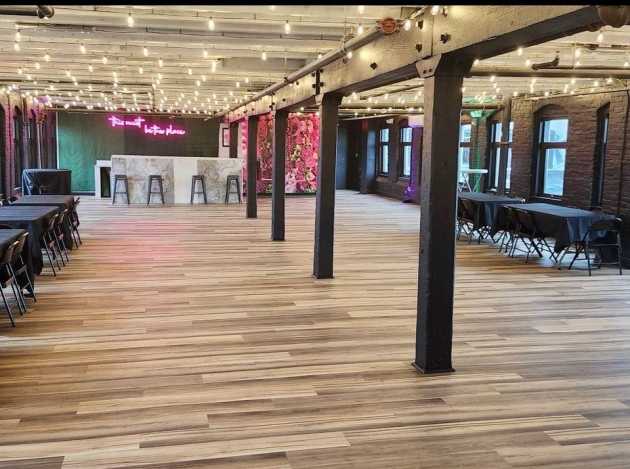 Main floor of Mistress Zeneca's Playtime Munch