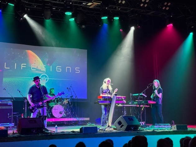 Buy tickets – UK Progressive Rock Artists LIFESIGNS with Robeone at ...