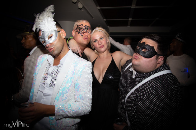 Black & White NYE Masquerade Ball 2024 Tickets, Sun, Dec 31, 2023 at 8:00  PM