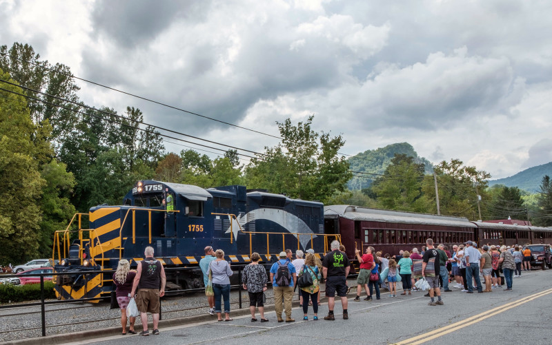 Buy tickets May 4th, 2024 Spring Blossom Excursion Great Smoky