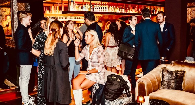 Select tickets – Friday Night Cocktails & Club Night in Mayfair – Maroto